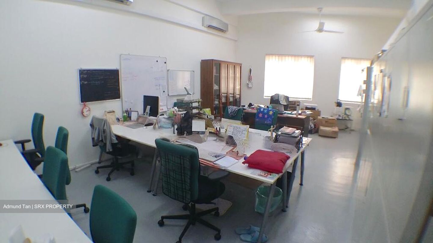 Lorong 23 Geylang (D14), Office #478533711